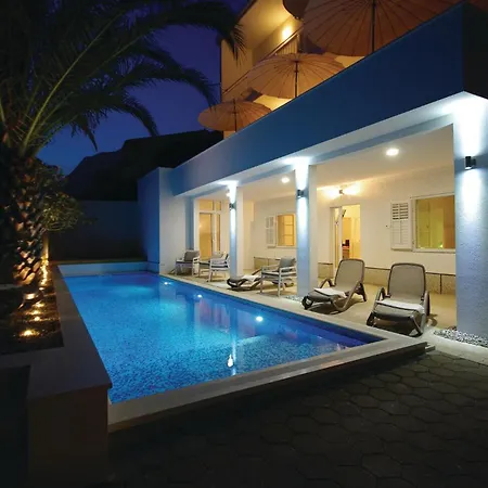 1 Bedroom Gorgeous In *