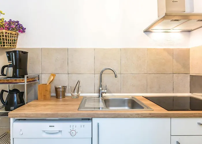 Apartment In Makarska