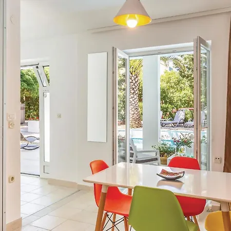 In * 马卡尔斯卡